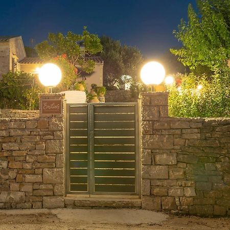 ガイオス Emilios Stone Houseヴィラ エクステリア 写真